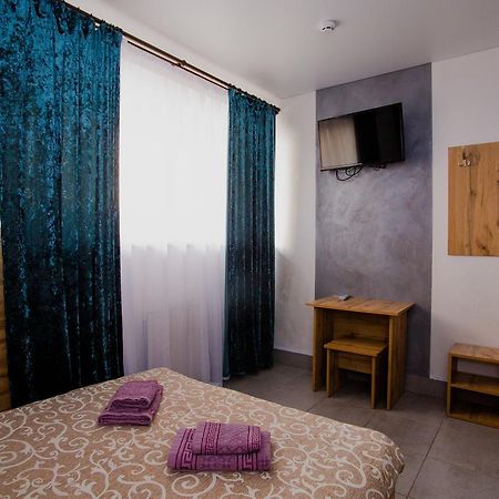Ok Hotel Rivne Kültér fotó